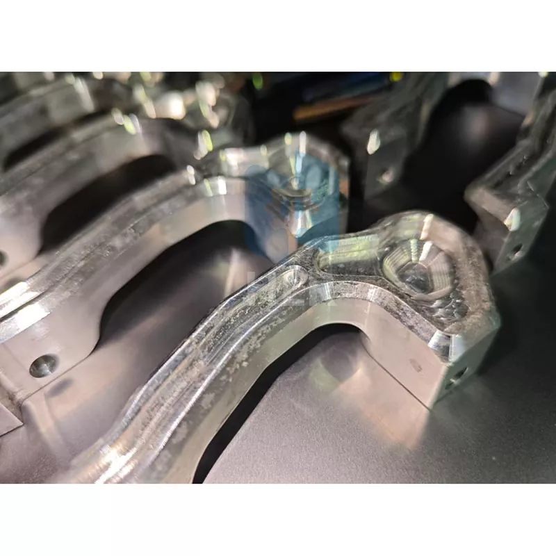 أجزاء الصلب الكربوني CNC